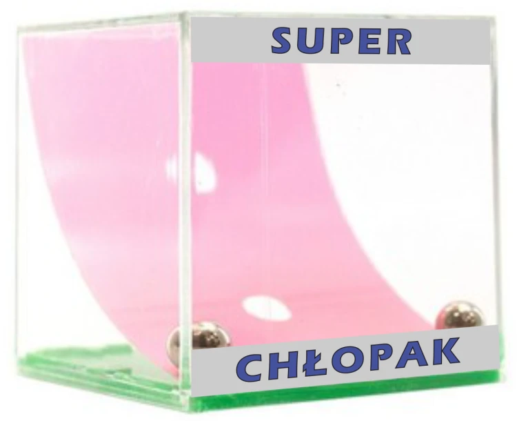 Kostka Super Chłopak.png