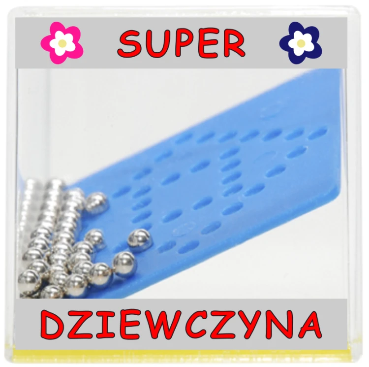 Kostka Super Dziewczyna 01.png